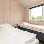 5 Star In Holiday home Hojslev