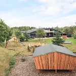 5 Star In * Hojslev